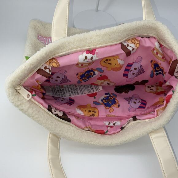 Disney Parks 2024 Munchlings Tote Marie Minnie Baymax New - Picture 8 of 10